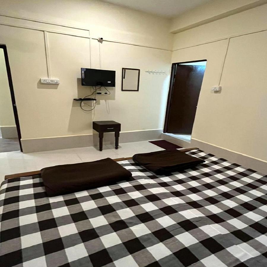 New Bombay Lodge Nagpur Buitenkant foto